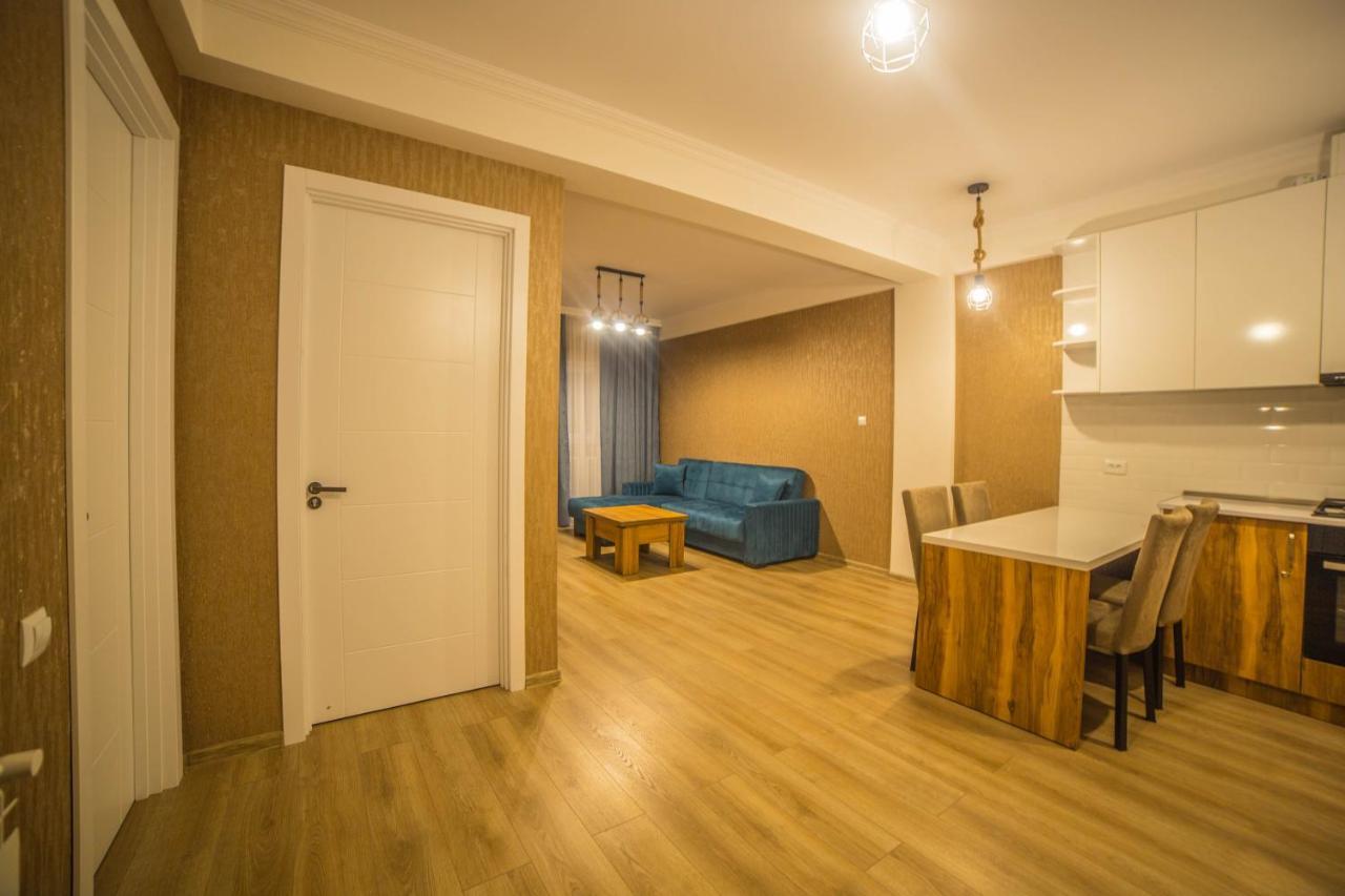 Tbilisi Sea New City Hualing Exterior photo